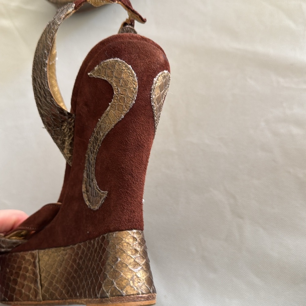 Terry de Havilland brown and gold wedges size 36 - Picture 10 of 13
